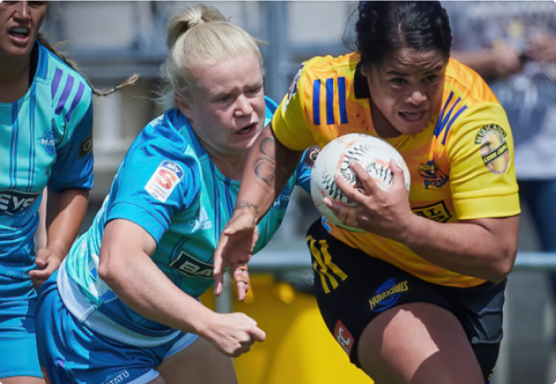 Action shot of the Woman's Hurricanes vs Highlanders game